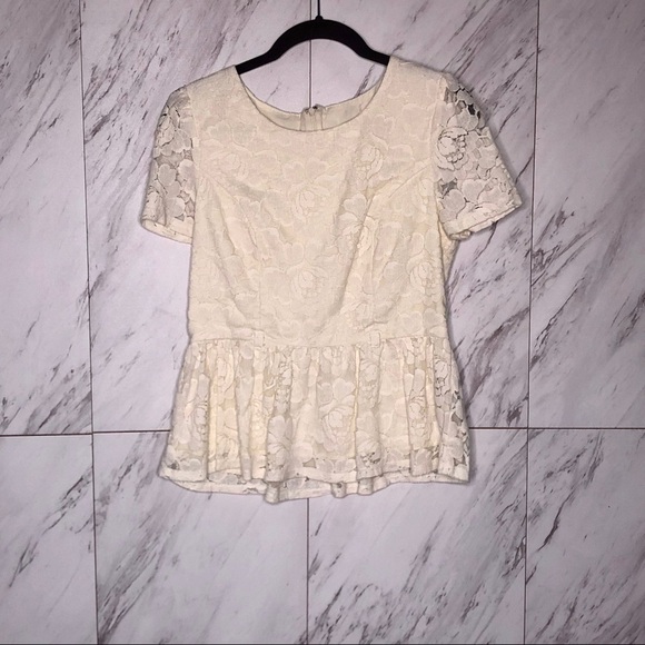 Forever 21 Lace Short Sleeve Peplum Top SZ S - Picture 2 of 6
